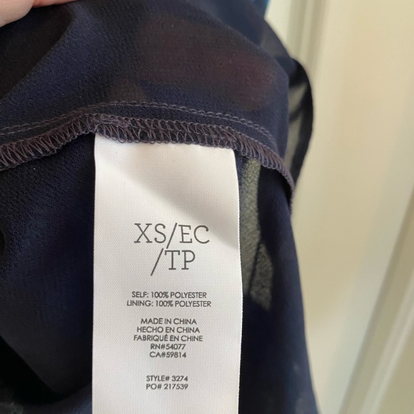 Cabi 3274 Foulard Top - Picture 5 of 8